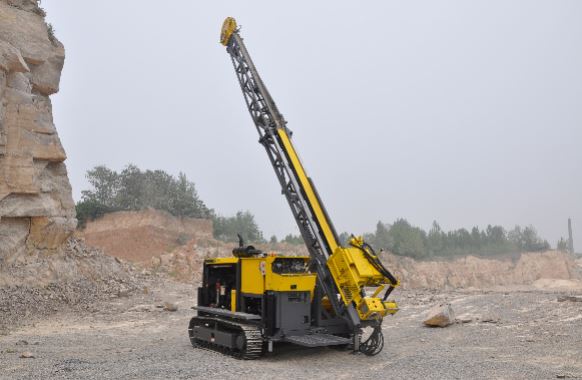 Equipamento de perfuração de núcleo de diamante de superfície SX16 NQ 1250m